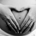 Haptonomia, el amor al bebe en el utero