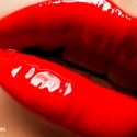 Por que nos pintamos los labios rojos