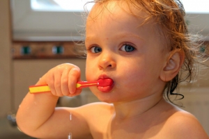 Consejos para proteger la salud oral de los niños